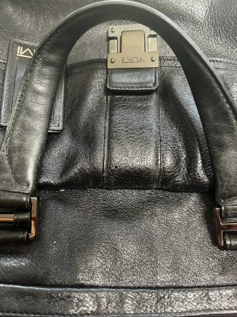 Tumi Black Leather Briefcase with Shoulder Strap